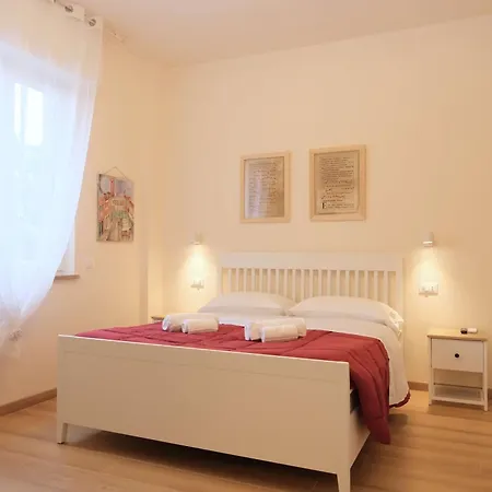 Vr - Enry's House ורונה