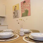Vr - Enry's House アパート *